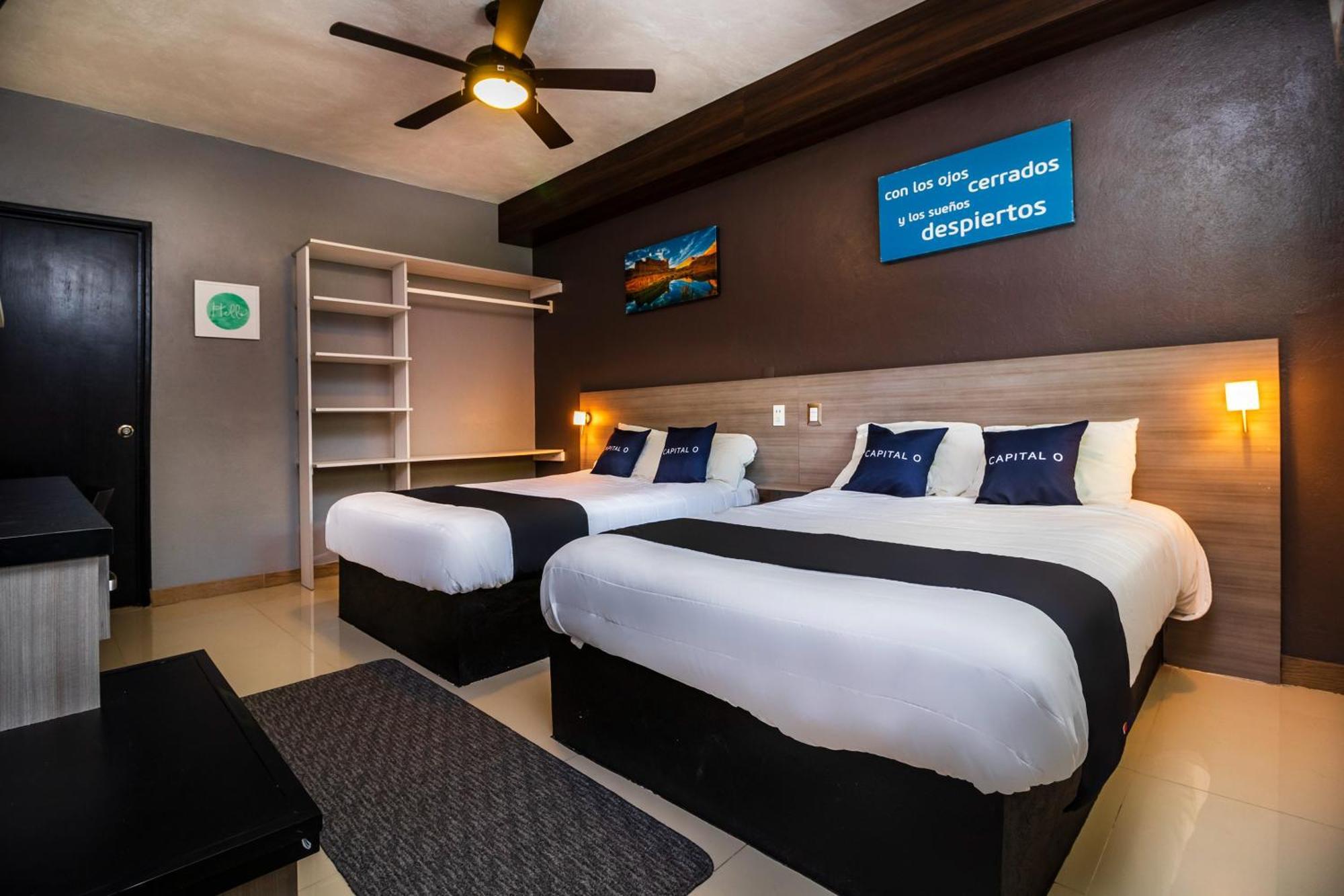 Collection O Hotel Mango,Six Flags Hurricane Harbor 오악스테펙 외부 사진